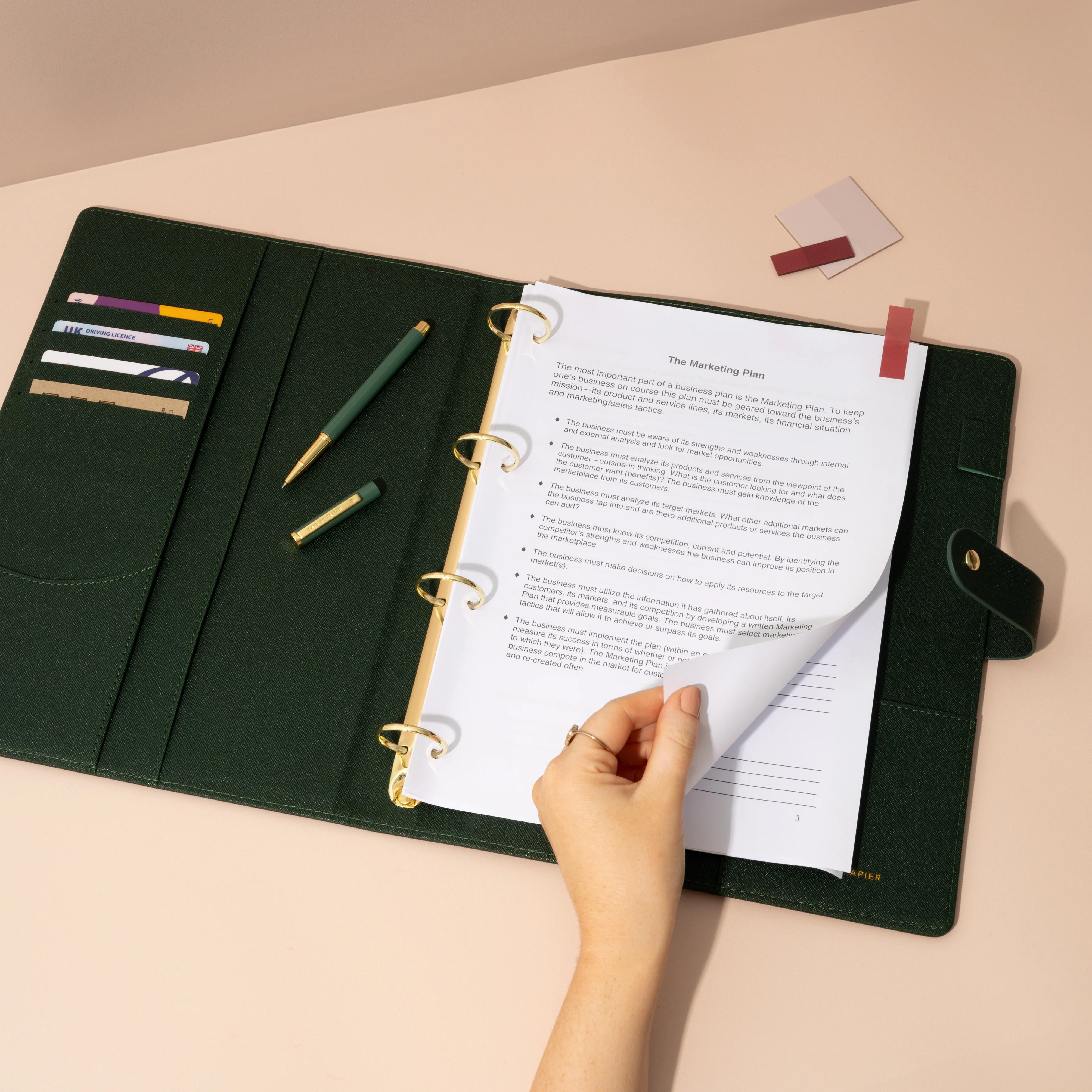 A4 Portfolio Ring Binder Organiser - Image 3